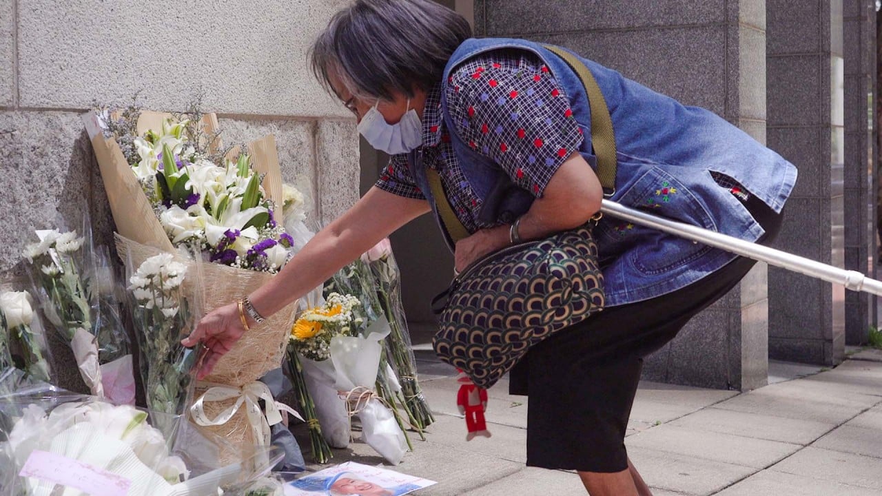 Hongkongers remember Queen Elizabeth
